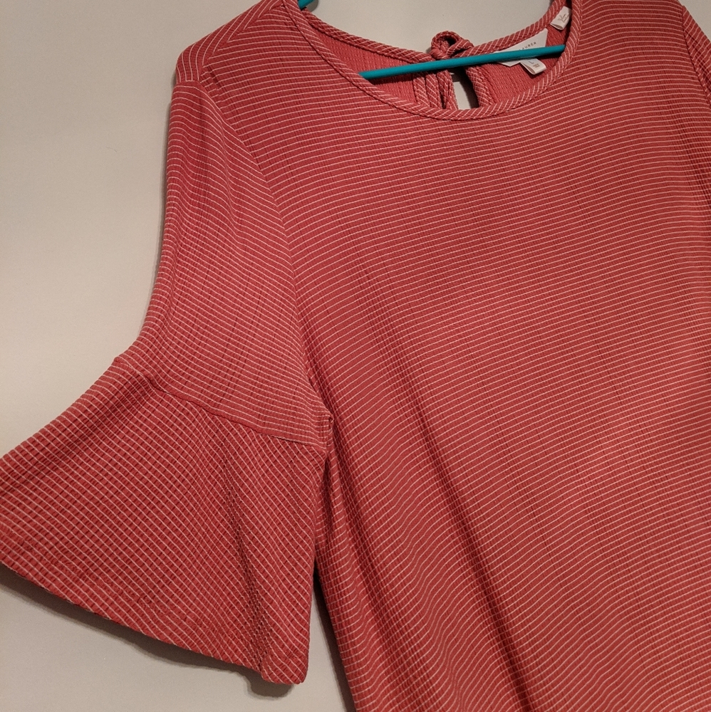 Half sleeve flowy shirt